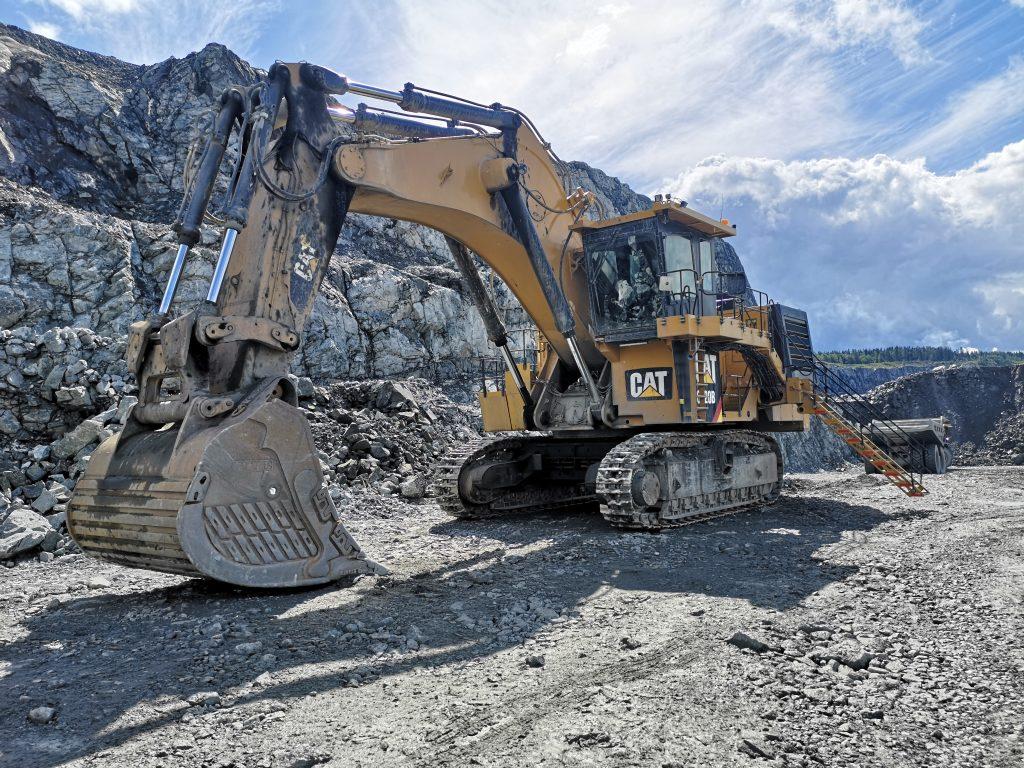 CAT 6020 excavator in a quarry
