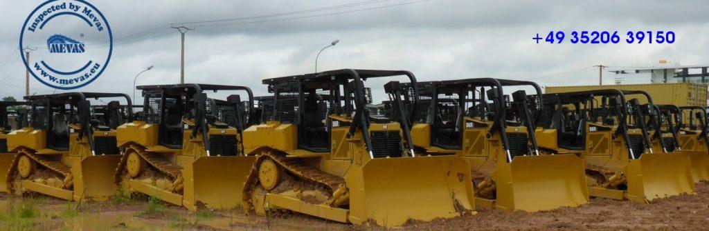 Expert opinions for a fleet of Caterpillar bulldozers in Africa, teamwork in Gabon and South Africa.