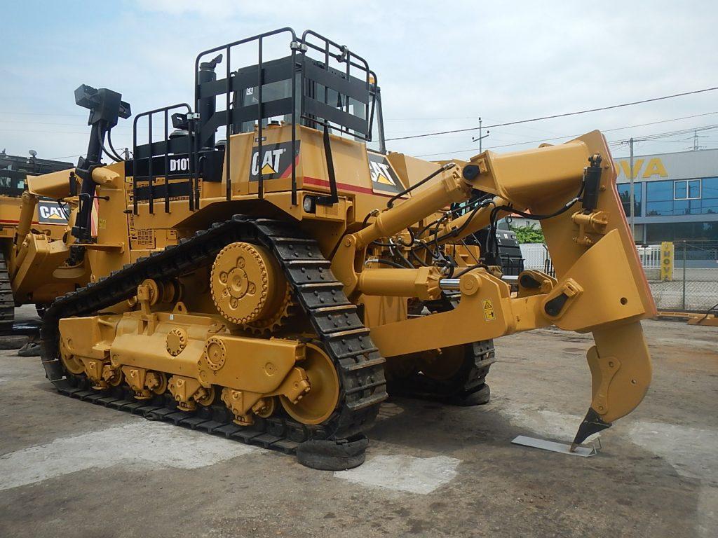 CAT D10R RJG04805 and RJG04809